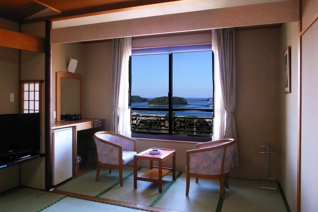 Hotel Saiyo Wakigawa Hirado Quarto foto